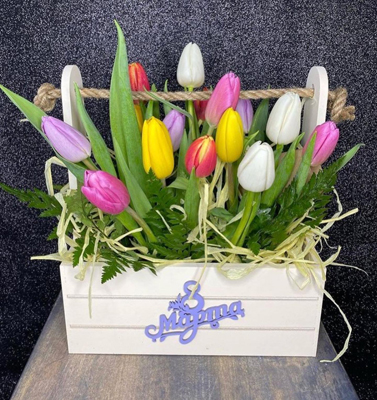 Ящик тюльпанов